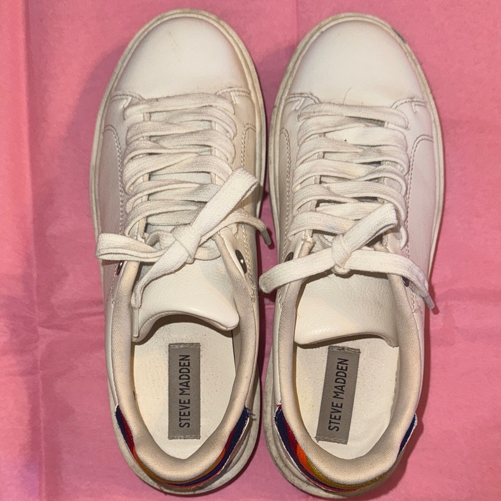 Steve Madden cream and rainbow colored detail on back Sneakers